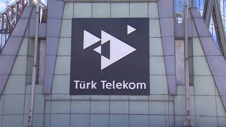 Türk Telekom Uzun Vadeli Kredi Anlaşması İmzaladı